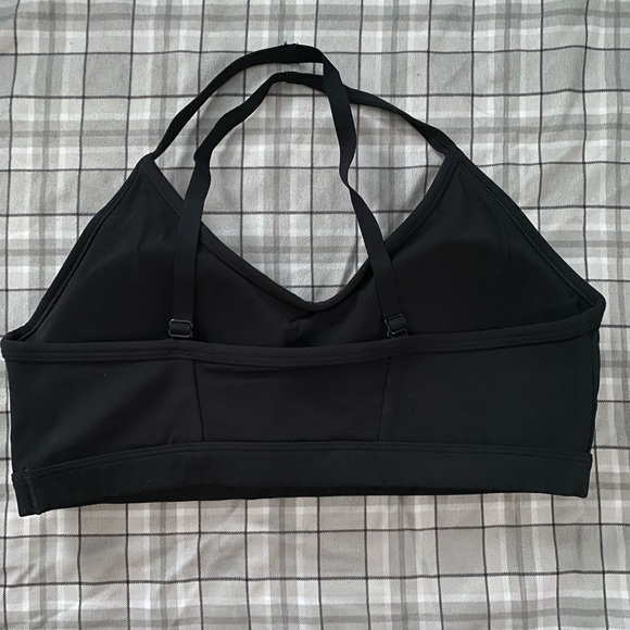 Gymshark Sports Bra - Picture 2 of 3